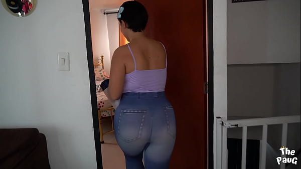 Paula beautiful Colombian Big Ass in her first porn casting