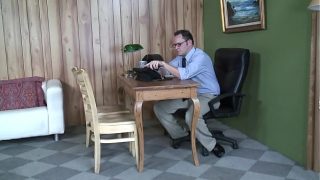 Blonde slut Eden Adams make a blowjob on a huge cock