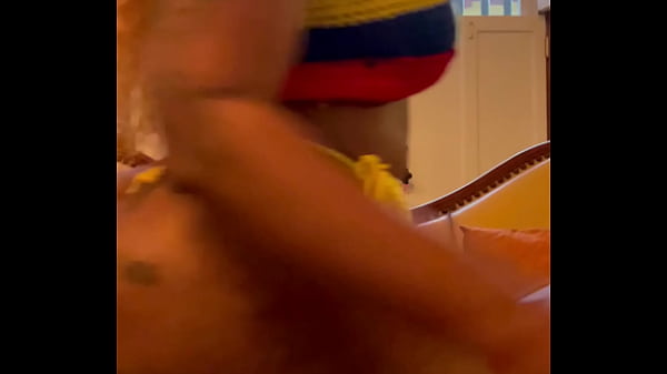 Cherokee Colombia Twerk