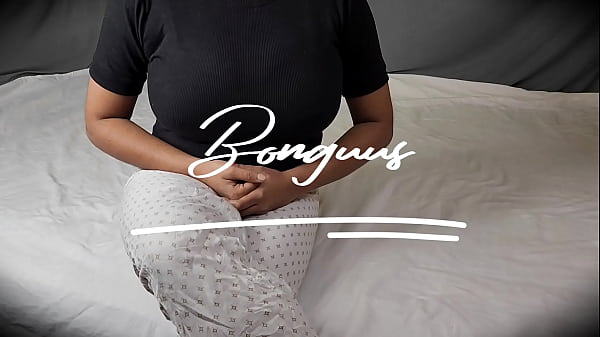 Big Boob Stepmom and her Dripping Wet Pussy Creampie Stepson Stepmom Sex Video