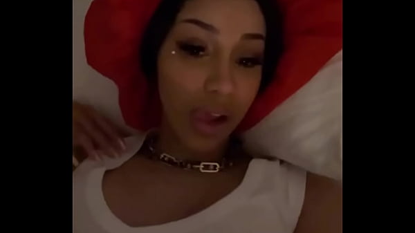 Cardi b