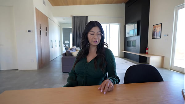 “Don’t tell my husband” – Fucking my friends hot mom – Cami Strella x Lev Lieben