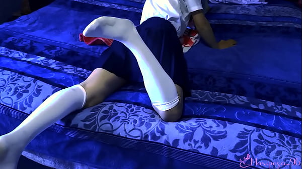 I just came back from school and my stepcousin already wanted to put it in