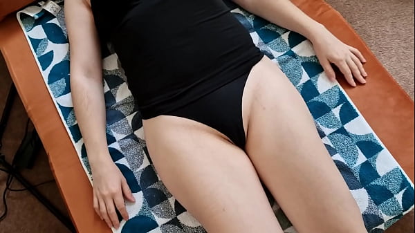 Obedient Step-Son’s Reward: Fingering Mommy to Ekstasy