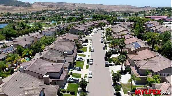 Mylfex – Young Investigator Fell Down in Milf’s Hands