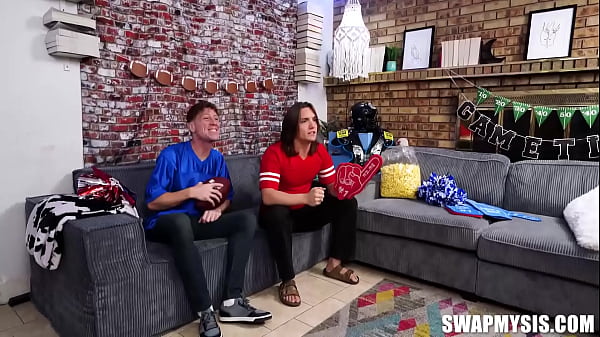 Social Media Showdown: Aria and Katie’s Wild Night with Their Stepbros