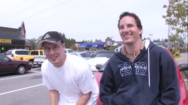 18 girl Roxie Gets Her Street Whore Holes Filled By Two Men At Once