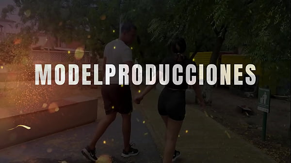 Culona latina hermanastra es adicta a mi enorme y rica polla me pide que se la meta por su estrecho culo sin parar con toda mi rica leche.