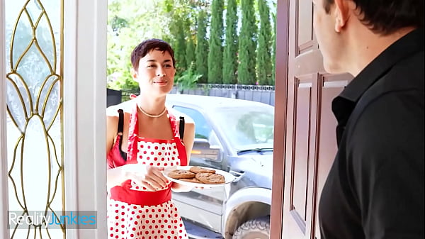 REALITYJUNKIES – Sexy Housewife Gets Her Big Perky Tits Washed With Her Neighbour’s Cum After Sucking His Cock Dry