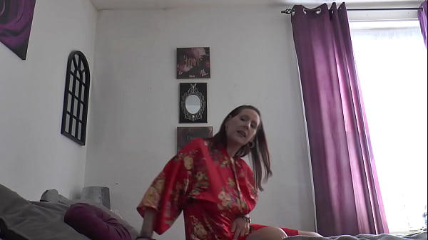 Step-Mommy’s step-son loves her boobs