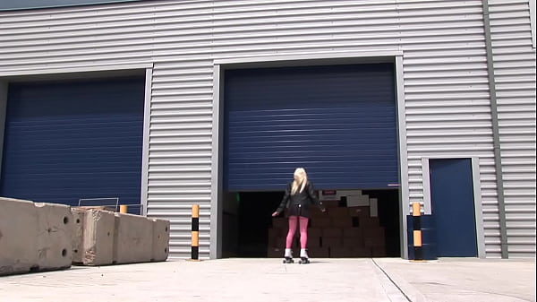 Roller Skates And Thigh High Fishnets Cindy Behr Rides His Cock