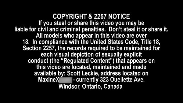 Teasing MILFS! Maxine X & Jada Fire In Pink Kiss & Masturbate!