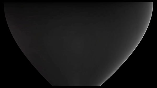 Milf gostosa espera o amante peladinha na cama; enquanto o corno não chega. .